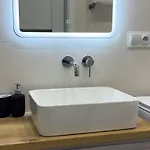 Urban Premium Global - 3 11- Free Parking - Self Check-in アパート