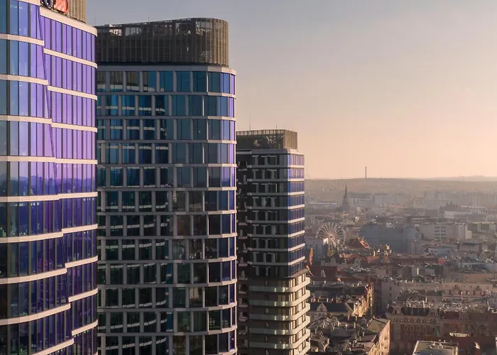 شقة Urban Premium Global - 3 11- Free Parking - Self Check-in كاتوفيتسه